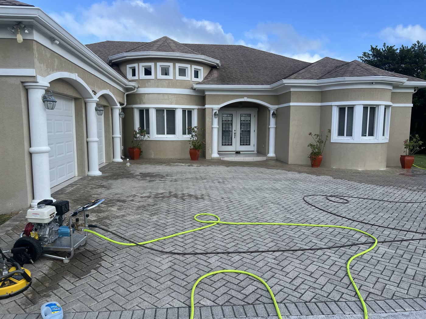 Full package clean — House · driveway · patio · windows, by Cayman Clean & Blast, Grand Cayman